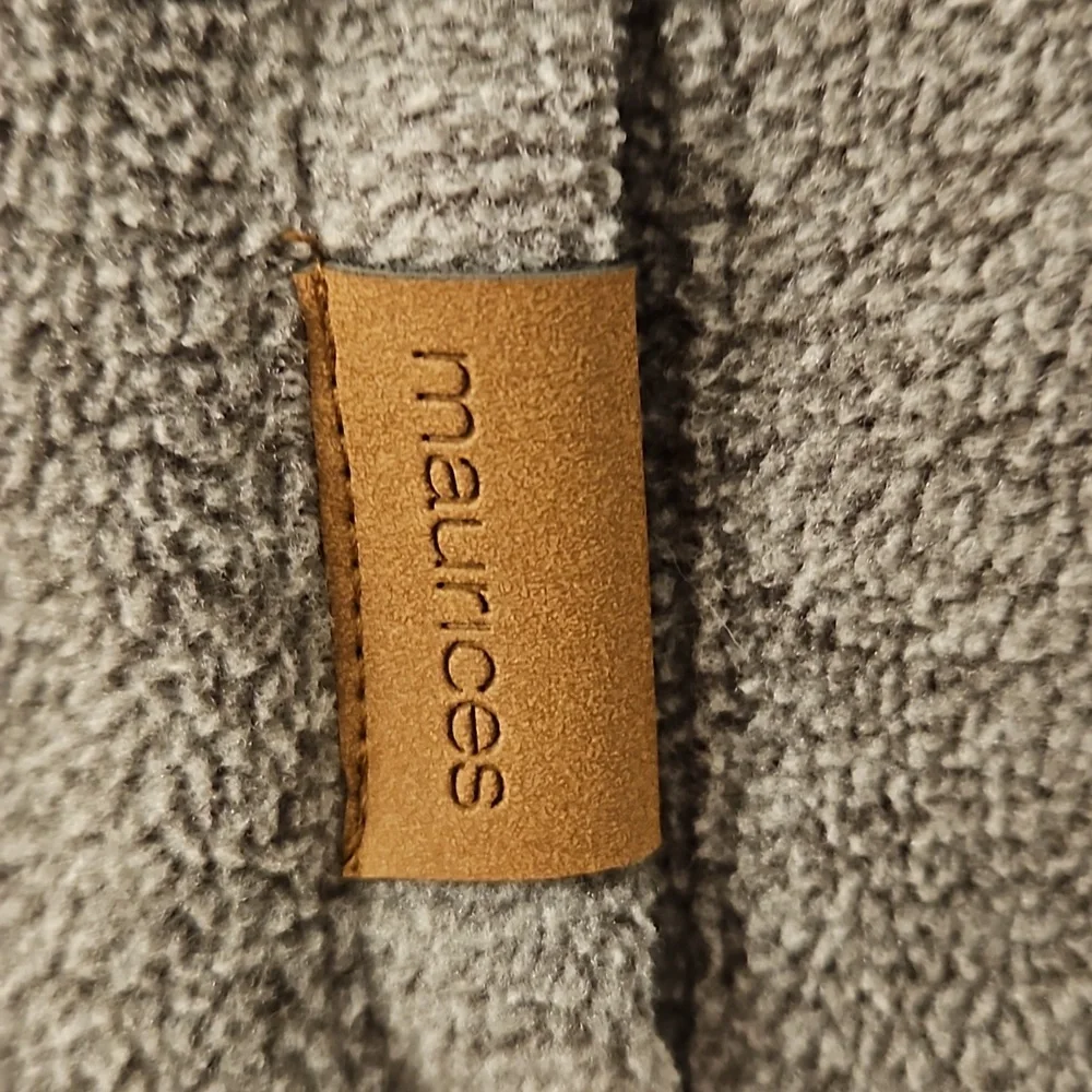 Fleece pullover - Picture 3 of 6